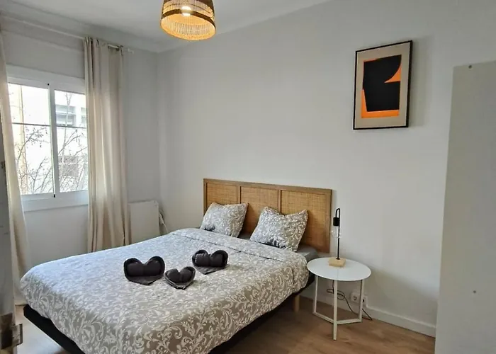 Charming Poblenou アパート